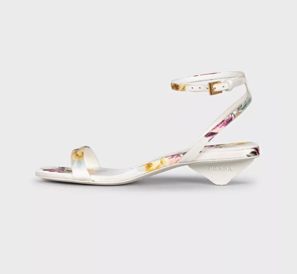 Prada White Floral Print Textile Sandals sz.36